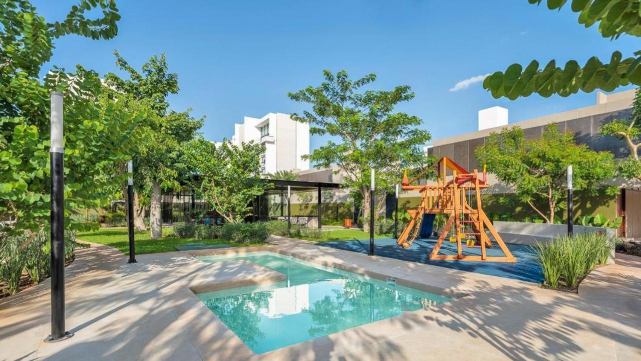 Casa Nueva Con Terraza Y Alberca En Temozon Norte Hébergement de vacances