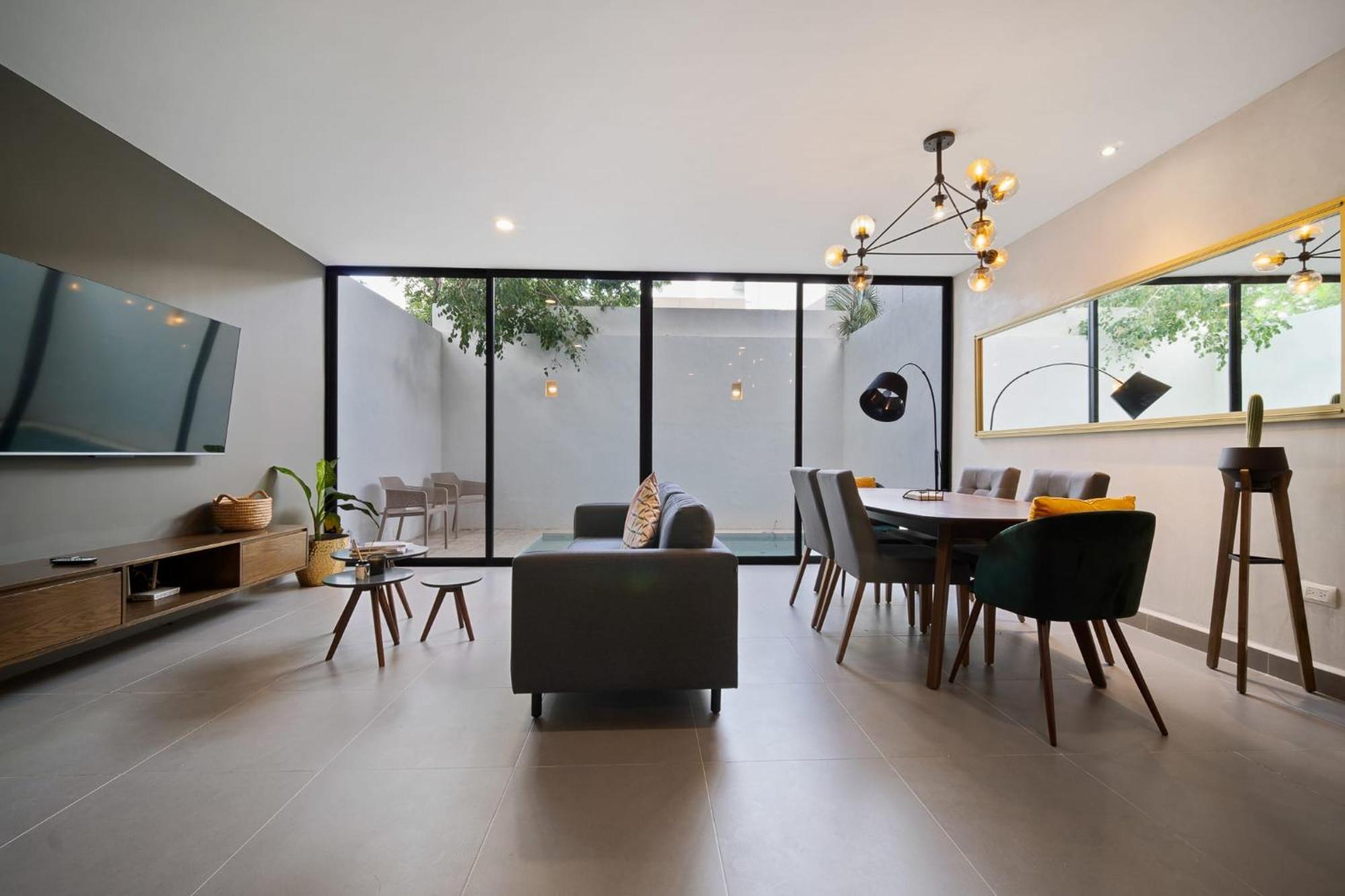Hébergement de vacances Casa Nueva Con Terraza Y Alberca En Temozon Norte Mérida